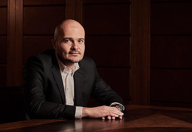 Strnadova CSG kupuje za 2,2 miliardy dolarů amerického výrobce munice Kinetic